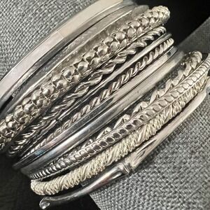 12 Vintage-Now Silver Tone Textured Stackable Bangle Bracelet Set  7-8 Indie